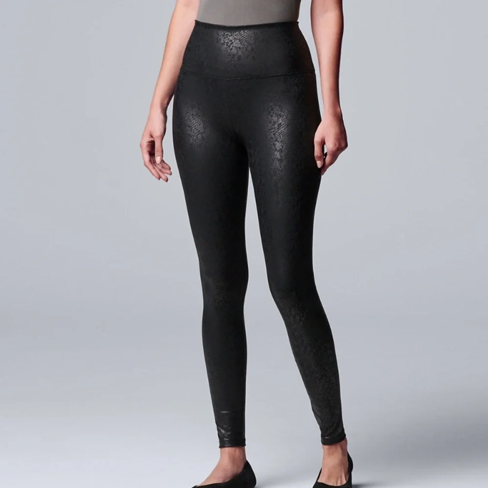 Simply Vera Vera Wang High Rise Faux Leather Black Shaping‎ Leggings XLarge New